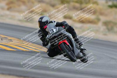 media/Jan-15-2023-SoCal Trackdays (Sun) [[c1237a034a]]/Turn 16 (120pm)/